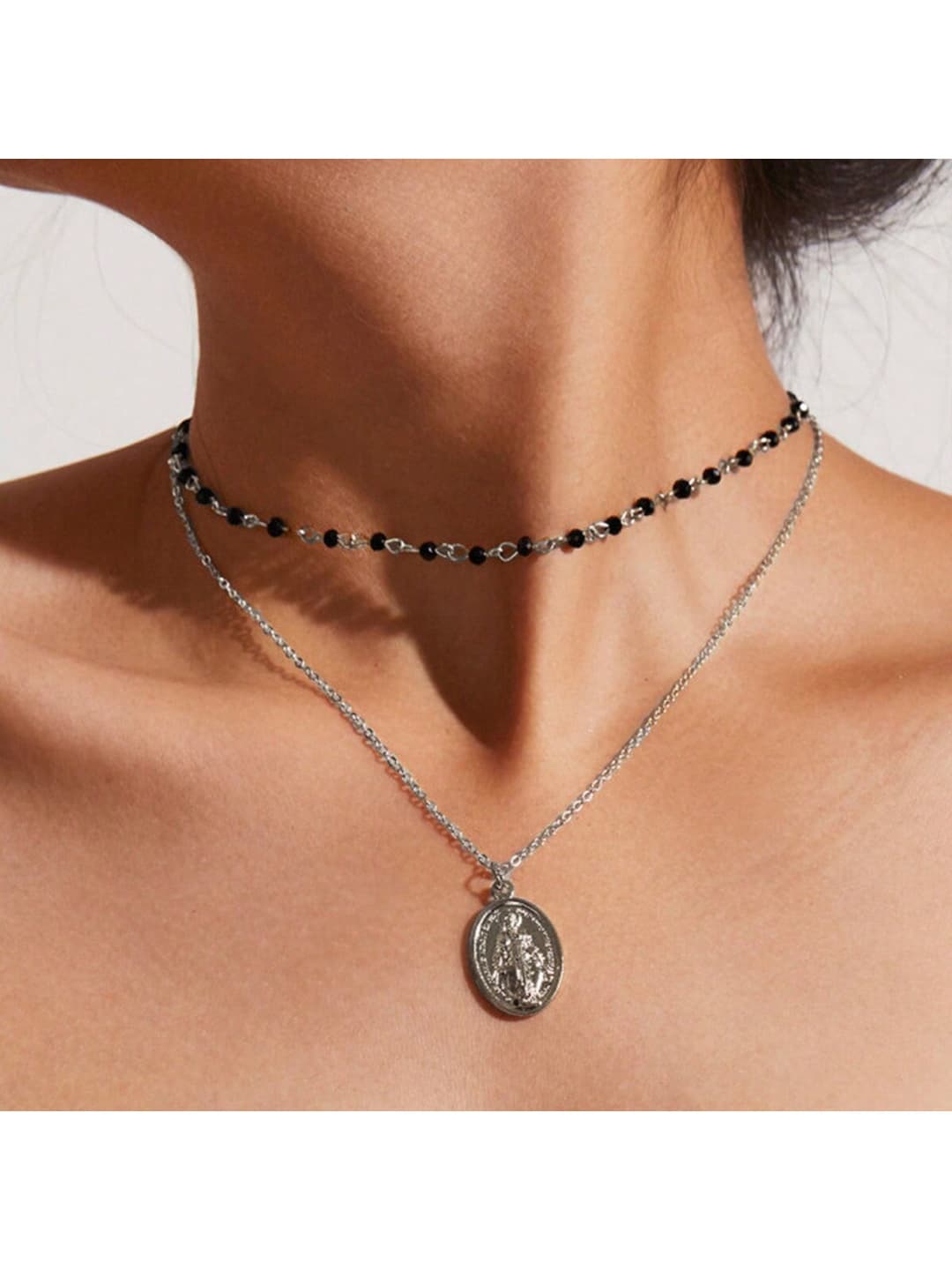 Women's Fashionable Versatile Retro-Style Pendant Multilayer Necklace