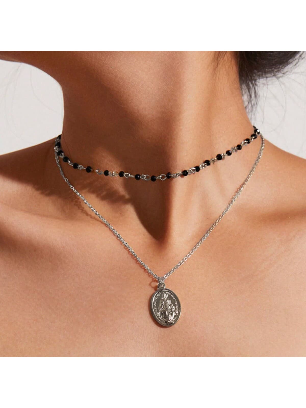Women's Fashionable Versatile Retro-Style Pendant Multilayer Necklace