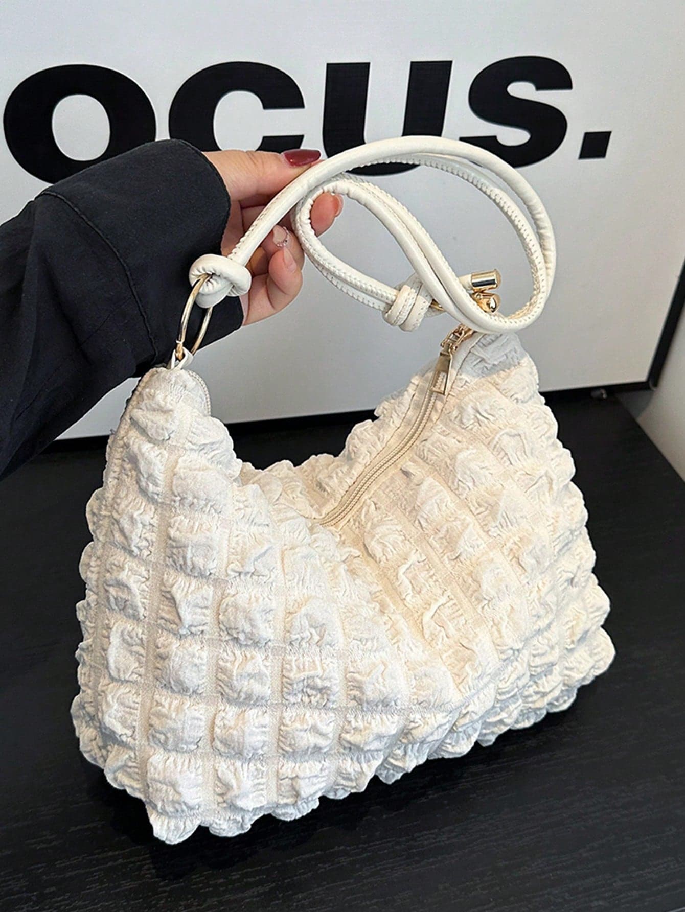 Sweet Style Women's Bubble Pleated Shoulder Bag, Versatile Solid Color Underarm Bag For Daily Use, Small Mobile Coin Purse Evening Handbag, Outdoor Travel Vacation Shopping Bags, Casual Commuting Satchel For Students And White-Collar Workers