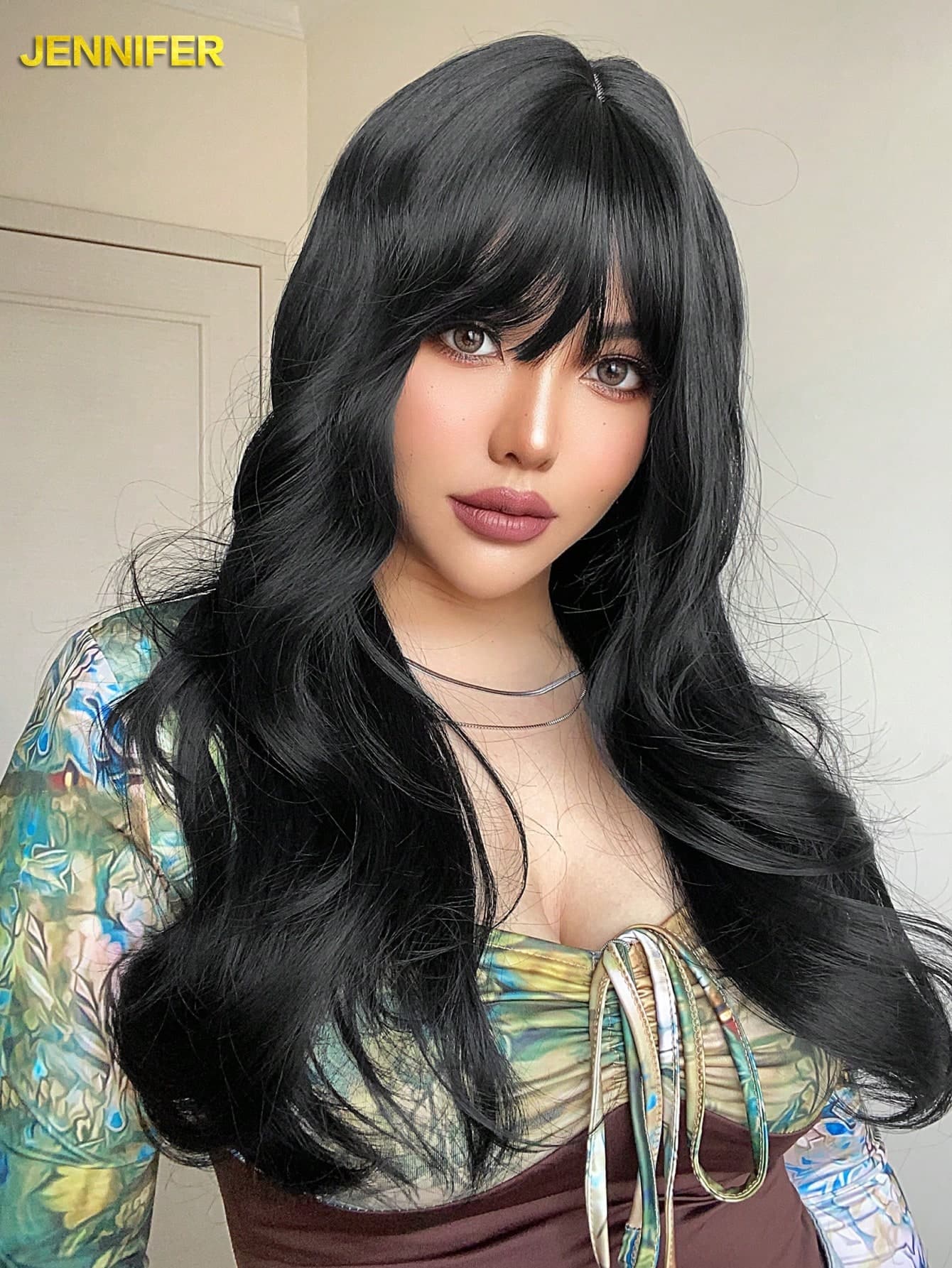 JENNIFER 24 Inches Of Natural Layered Long Curly Hair With Fringe Wig, Specially Designed For Girls A Beautiful Wig, Suitable For Women Festival Cosplay Friends Party Daily Wear