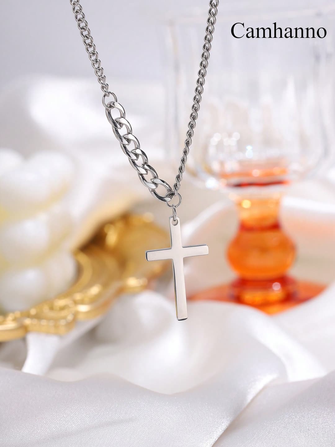 1 Piece Simple Atmosphere Stainless Steel Cross-Shaped Women's Necklace Is Suitable For Sending Girlfriends On Holidays