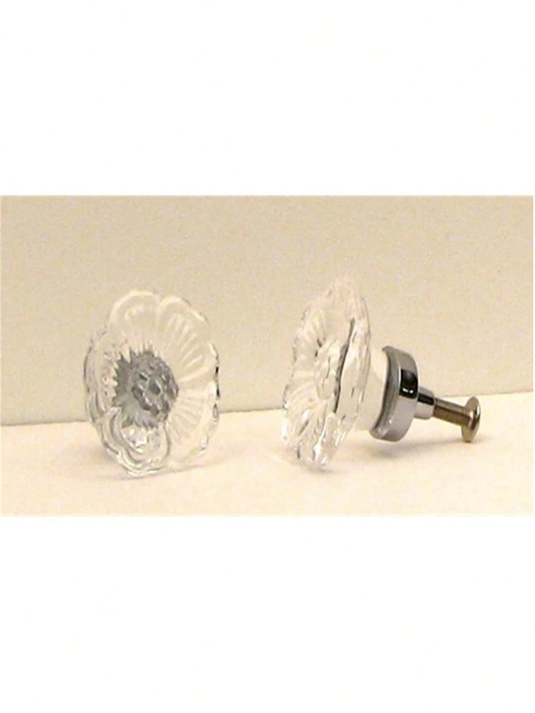 Unbeatablesale IWGAC 0170J-51538S Clear Rose Cut Crystal Cupboard Knob - Silver