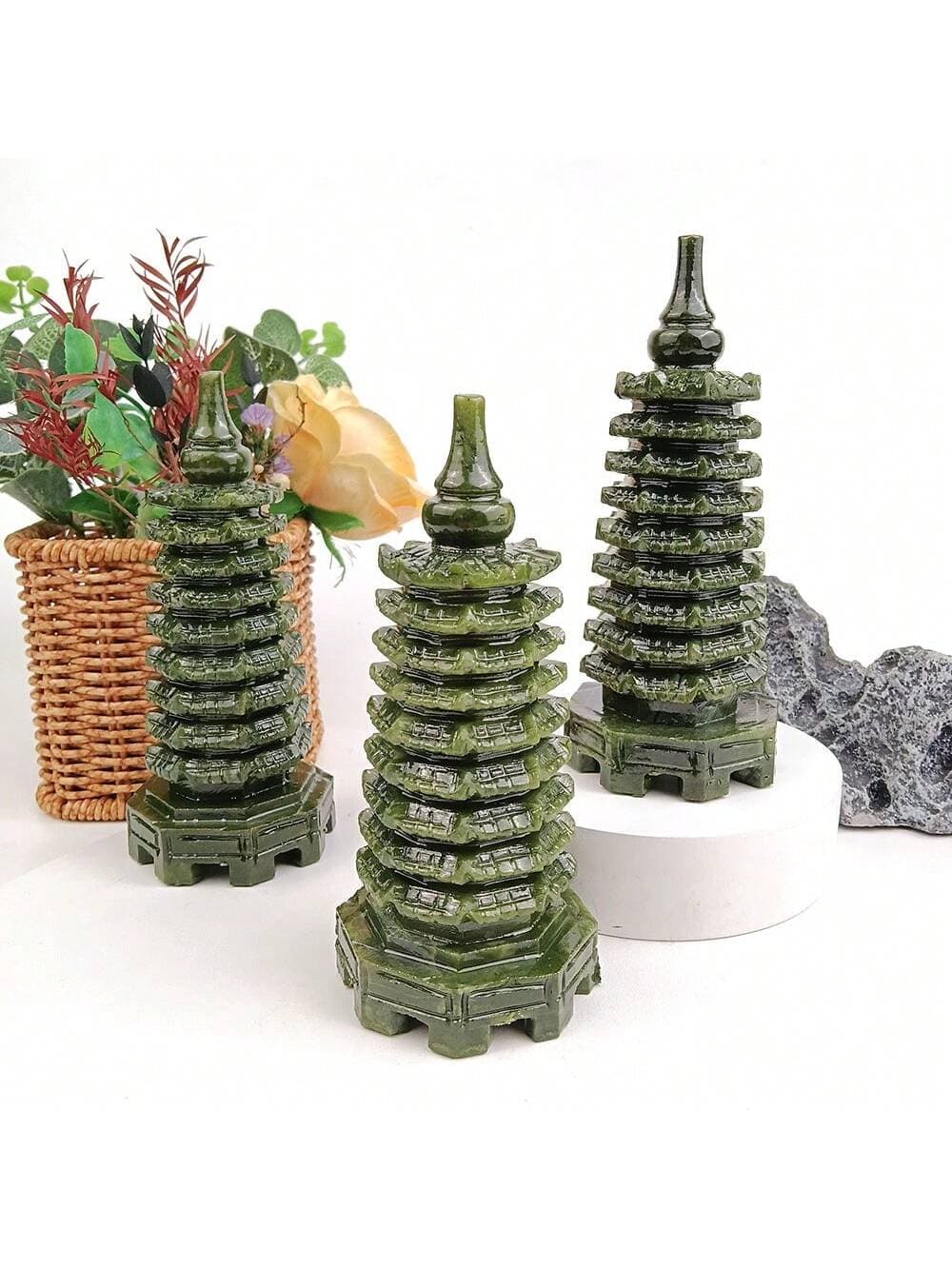 1PC Natural Crystal XiuYu Jade Pagoda Hand Carved Figurine Engrgy Stone Quartz Freeform Phantom Tree Carving Crafts Halloween Ornament For Gifts Home Office Desktop Decoration