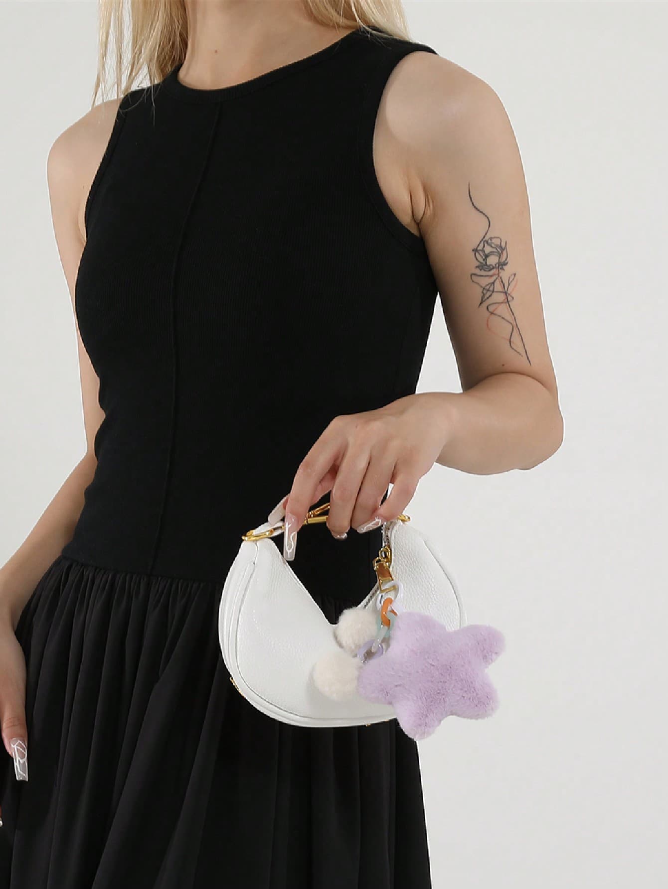 Summer New Fashion Retro Business Casual Transforming Crescent Moon Women Handbag Chain Mini Messenger Bag Vintage Trendy Simple Shoulder Crossbody Bag, Lightweight Compact Dopamine Style Solid Color Faux Leather Metal Letter Decor Fall Winter Essential Dumpling Lady Bag